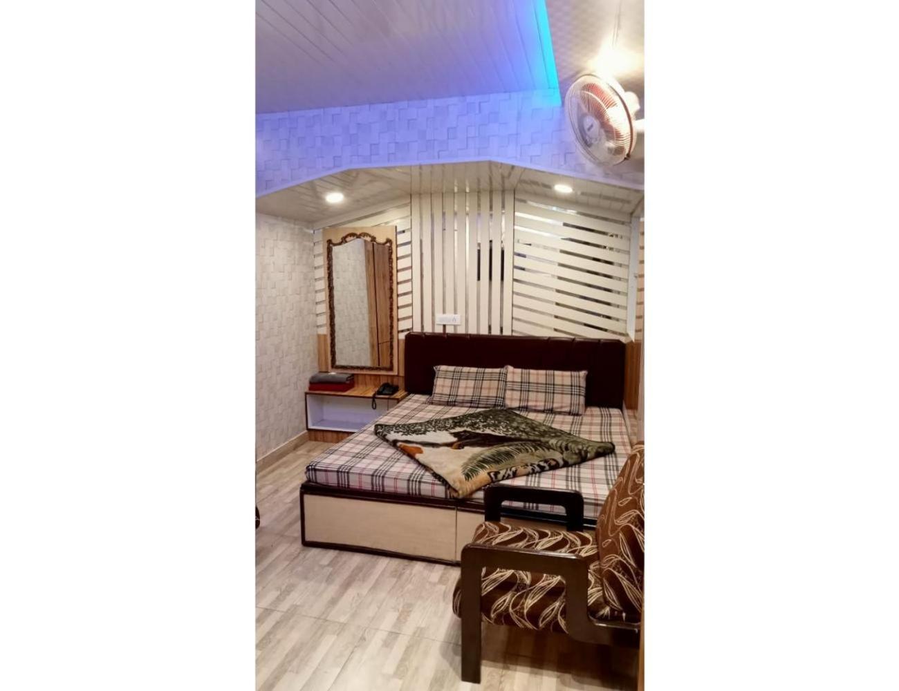Hotel Doegar, 西姆拉 外观 照片